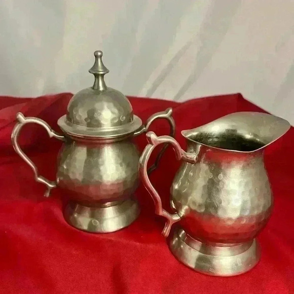 Hammered Coffeepot,  creamer, lidded sugar bowl - Picture 5 of 5